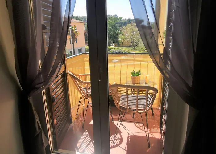 Summer Escape By Interhome Appartement Rovinj